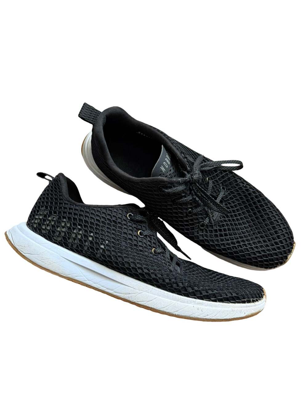 NOBULL Diamond Mesh Runner Black Gum Training Shoes